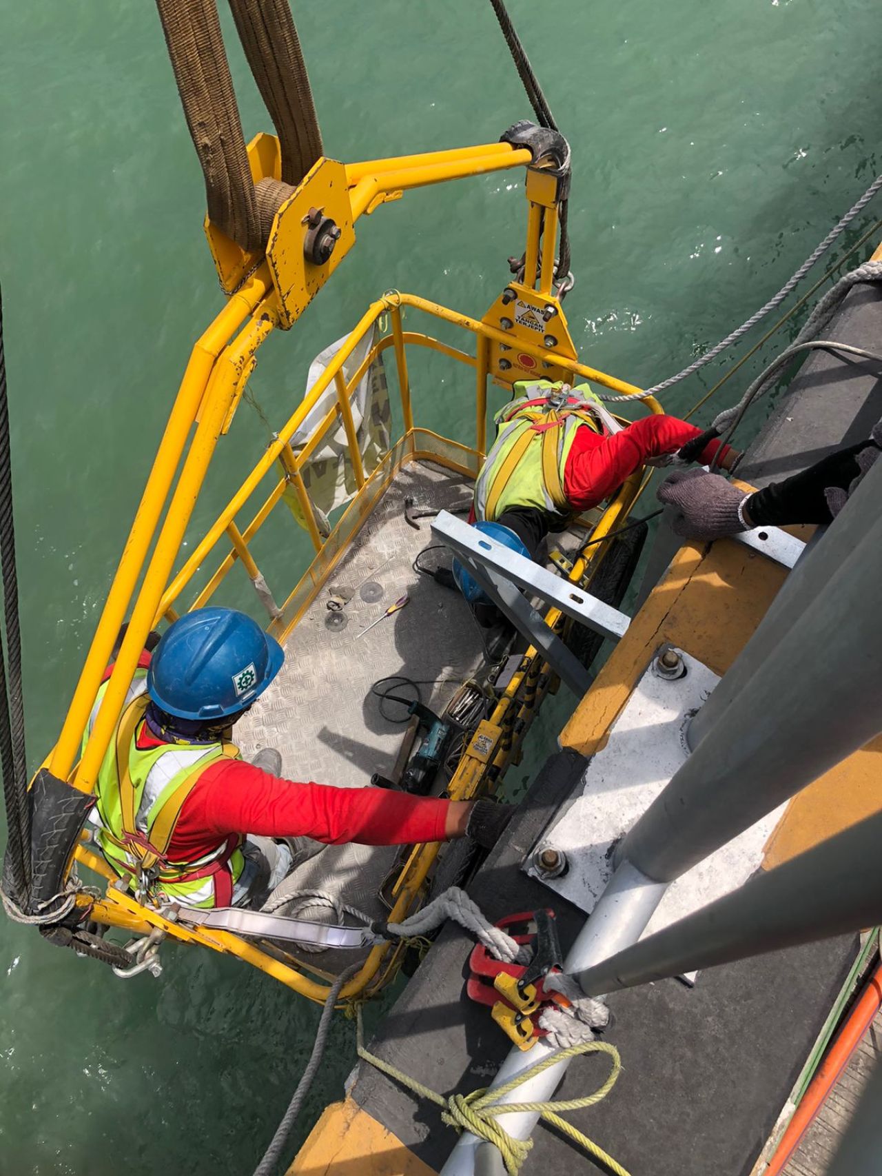 Pastikan Pasokan Listrik Andal pada Interkoneksi Jawa Madura