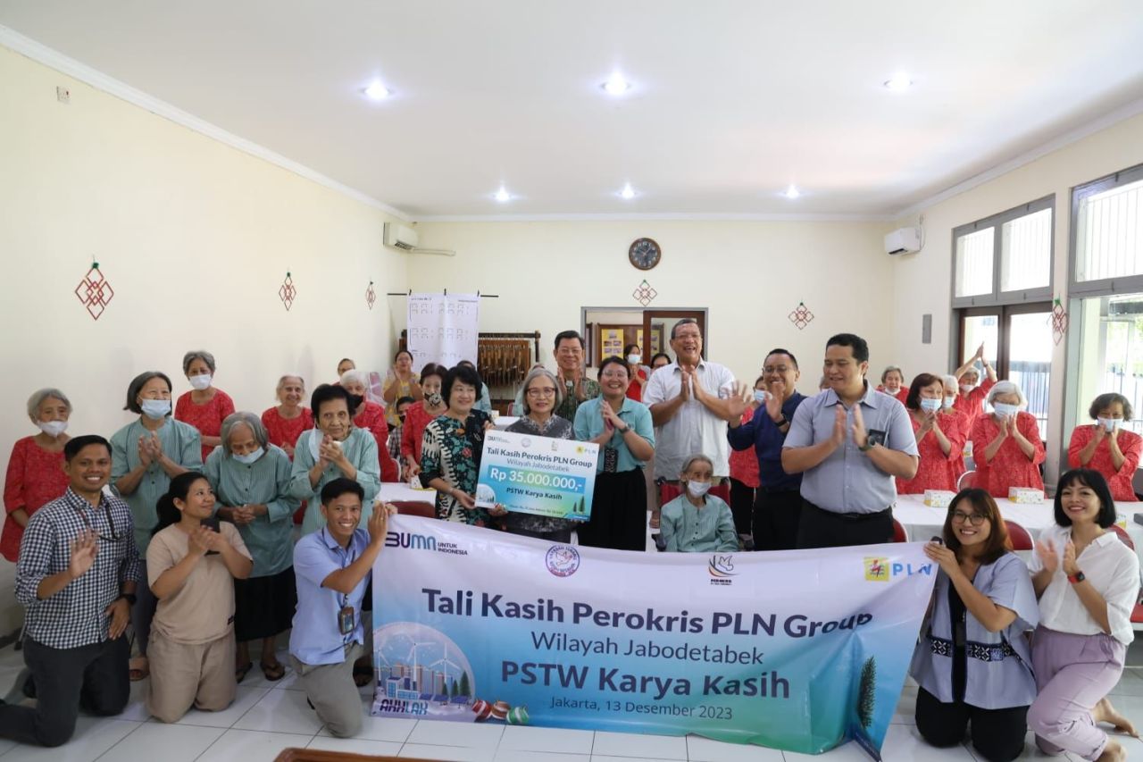 Sambut Natal, Perokris PLN Berbagi Kasih Kepada 6 Panti di Jabodetabek