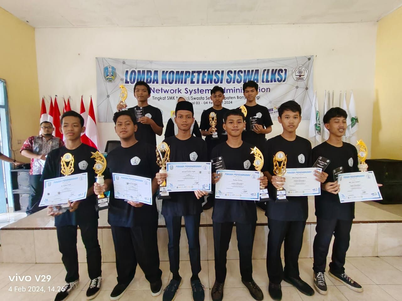 Dukung Pendidikan, PLN Icon Plus Mensponsori Lomba Kompetensi Siswa IT Network Banyuwangi