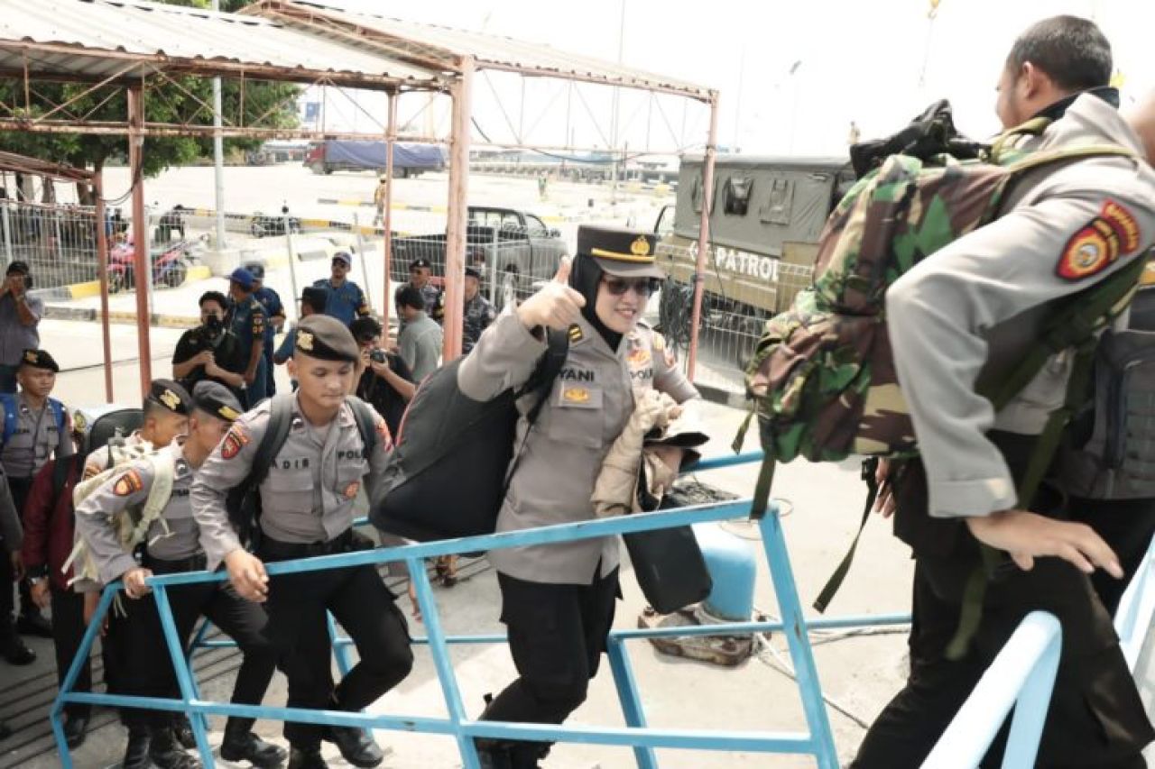 Libatkan Tim, Polres Gresik Lakukan Healing Trauma Pasca Gempa di Pulau Bawean