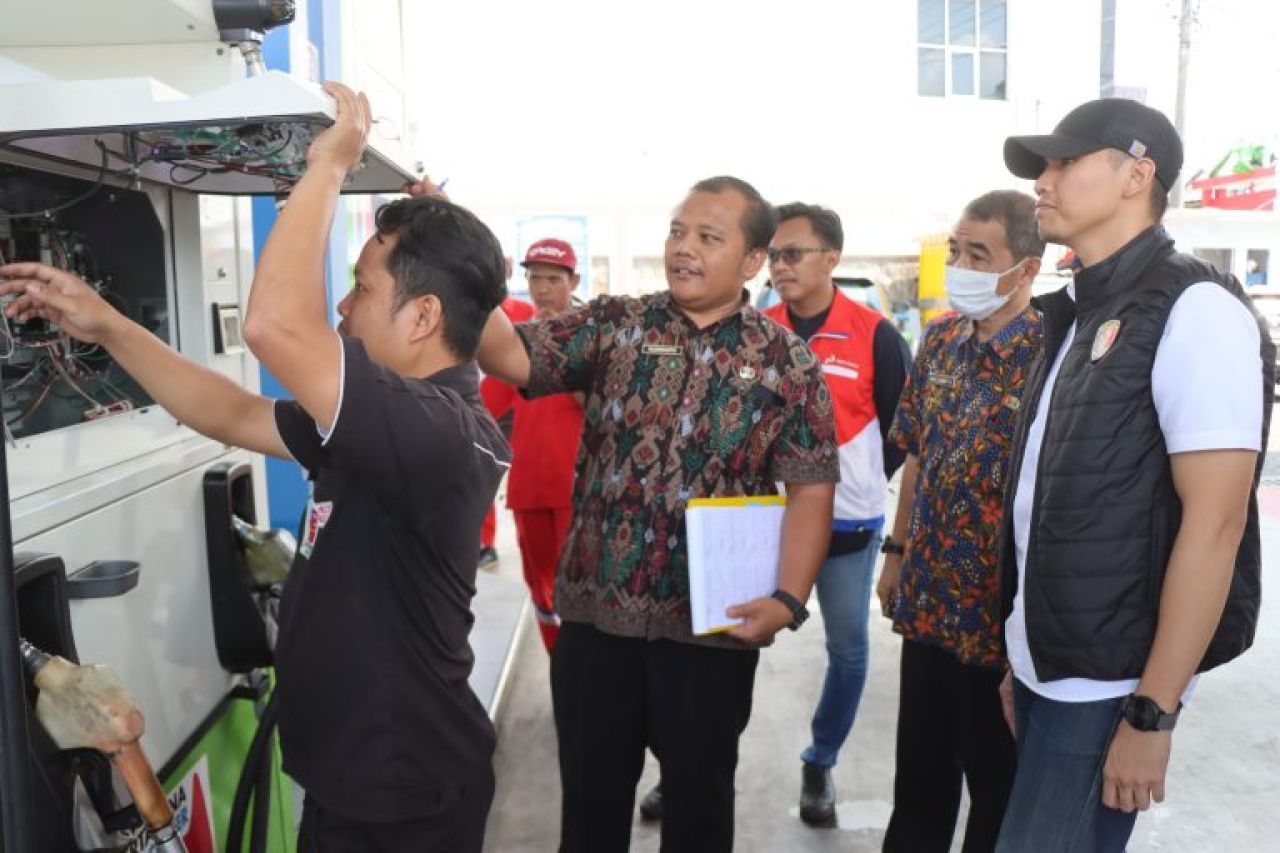 Sidak SPBU, Polres Malang Sidak Pastikan Kondisi BBM Aman Saat Mudik Lebaran 2024