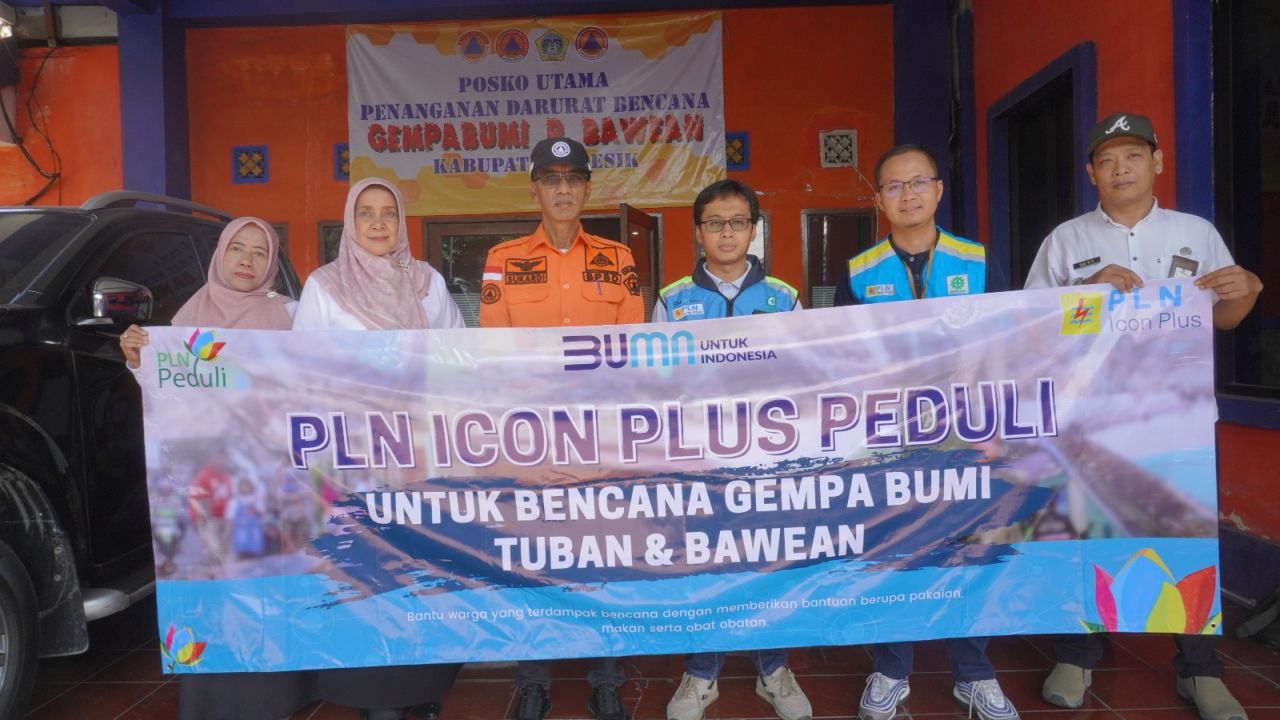 Ringankan Korban Gempa Bawean, PLN Icon Plus Serahkan Bantuan Kepada BPBD dan Diskominfo Gresik