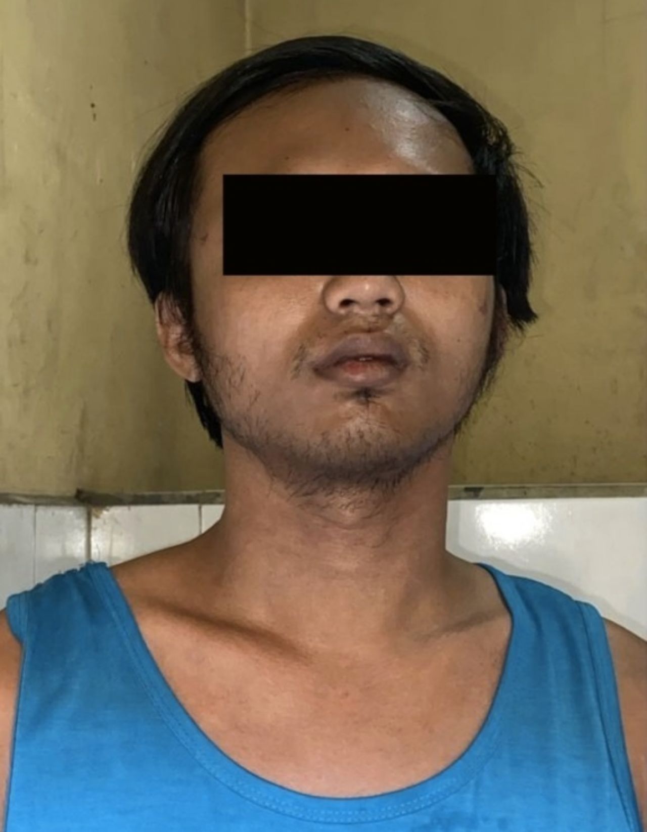 Polisi Amankan Pemuda Karang Tembok Curi Cincin Kawin dan Jam Tangan Lewat Jendela Rumah