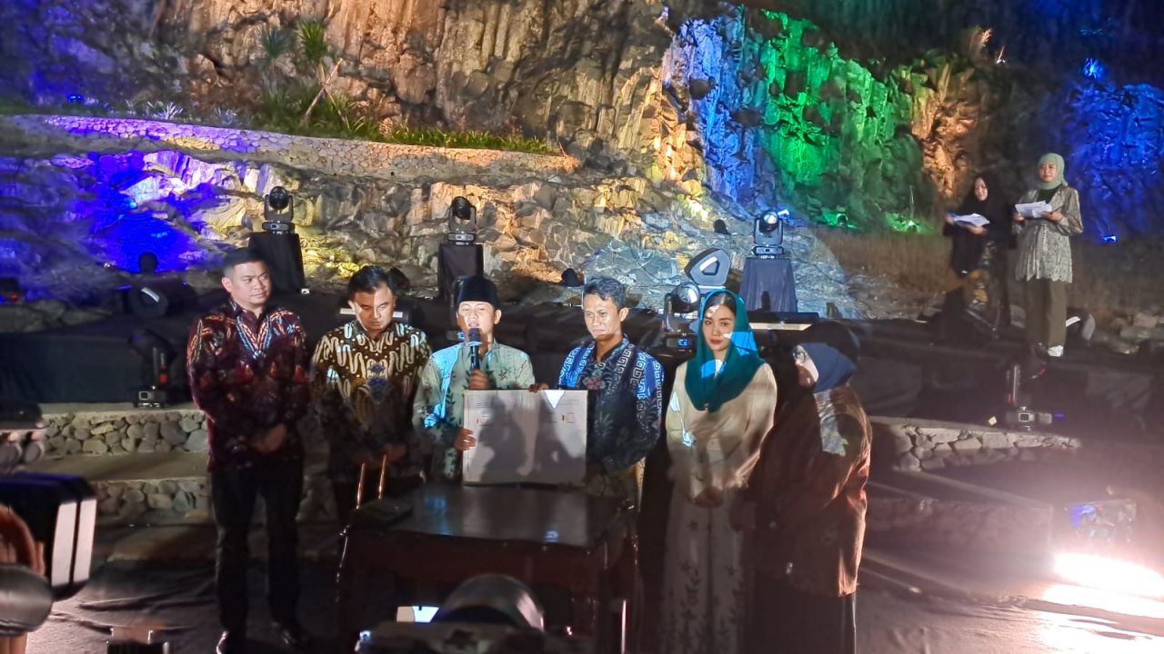 PLN Icon Plus Ikut Andil Dalam Perayaan HUT APKASI 2024 Di Trenggalek