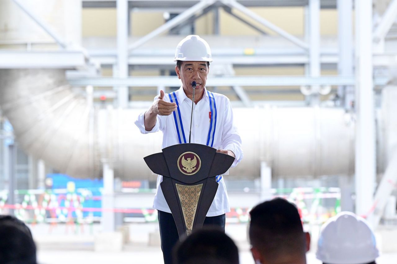 Dukung Hilirisasi, PLN Listrik Andal Untuk Smelter Freeport Yang Baru Diresmikan Presiden Jokowi