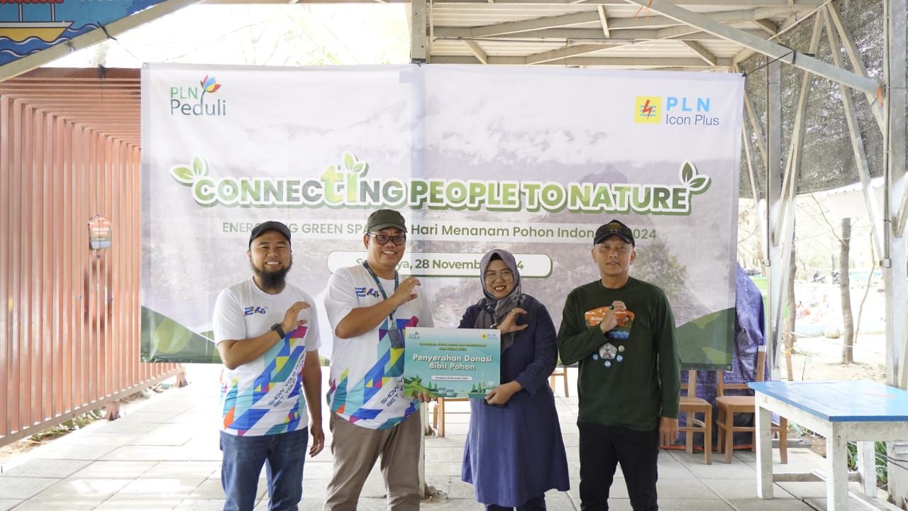 Peringati Hari Menanam Pohon Indonesia 2024 PLN Icon Plus Jatim Tanam Pohon di Pesisir Kota Surabaya