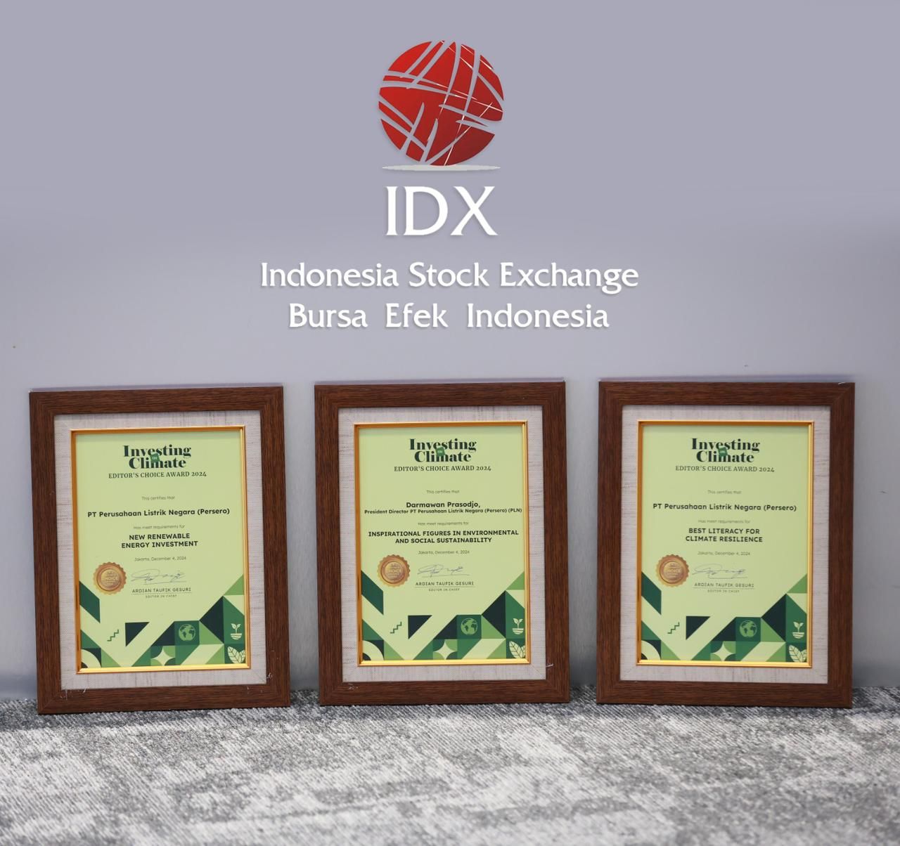 Sambut Nataru: PLN Raih 3 Penghargaan Bergengsi di Investing on Climate 2024.