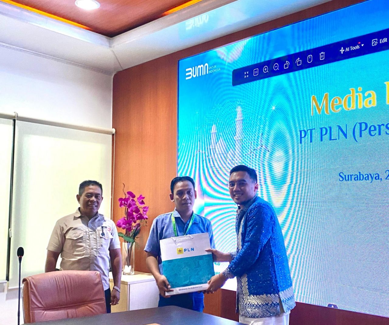 Sinergi Ramadan: PLN UIP JBTB dan Media Edukasi Publik soal Infrastruktur Ketenagalistrikan