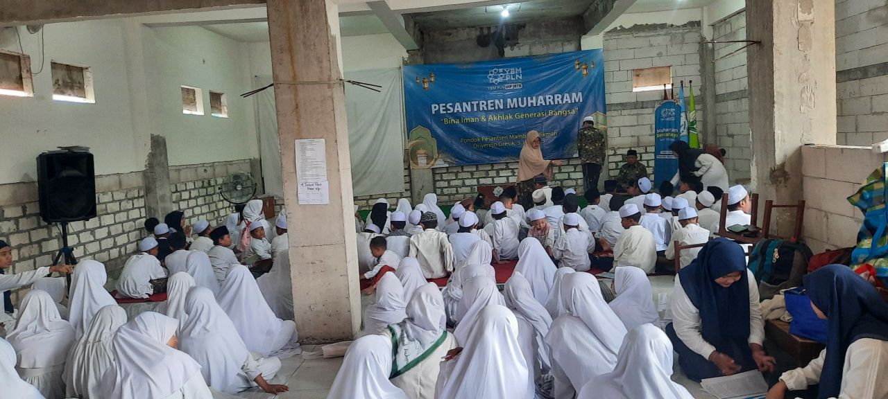 Semarak Kemerdekaan, Pesantren Muharram YBM PLN UIP JBTB di Mamba'ul Hikmah Gresik: Santri Yatim Antusias Ikuti Ngaji dan Edukasi Zakat."