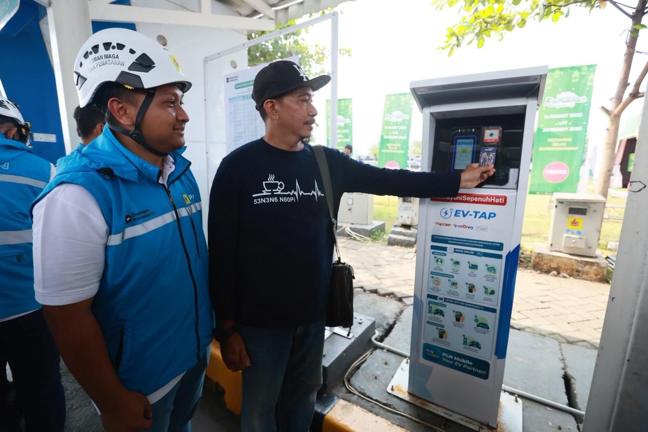 Mudik Idul Fitri dengan EV, Transaksi SPKLU PLN Tembus Rekor Tertinggi 18.088 Kali pada H+2 Idulfitri 1447 H
