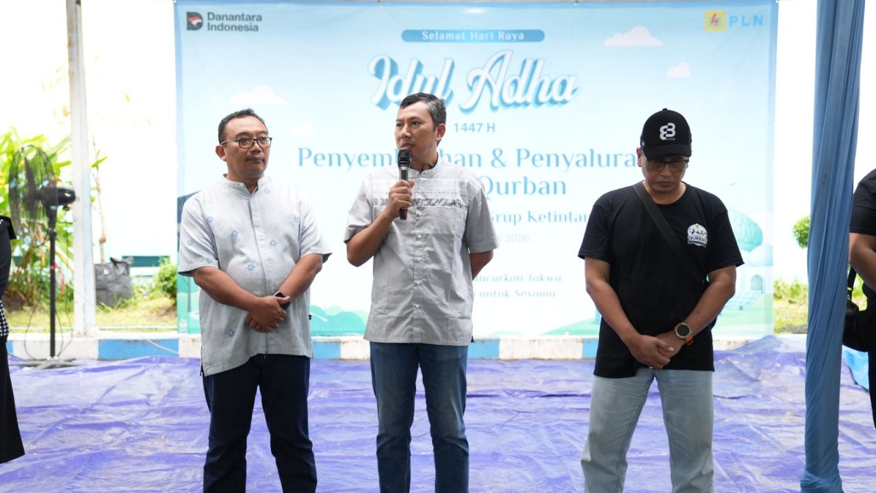 Semangat Berbagi Iduladha 1447 H, PLN UIP JBTB Salurkan Belasan Hewan Kurban untuk Masyarakat