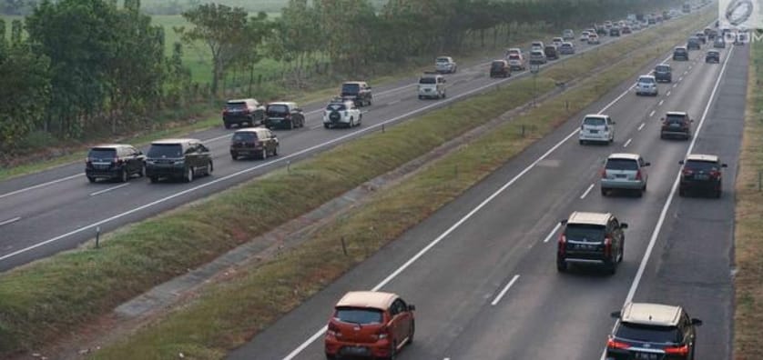 Warga Apresiasi Polisi Terapkan One Way Saat Arus Mudik: Aman, Nyaman dan Lancar