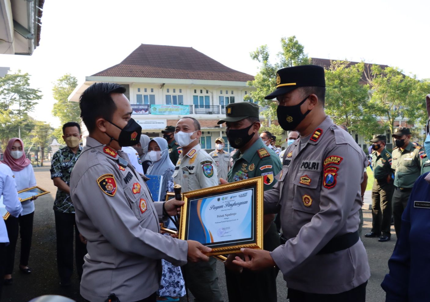 Polres Pacitan Raih Penghargaan dari Komnas Anti Kekerasan Terhadap Perempuan dan Anak Indonesia