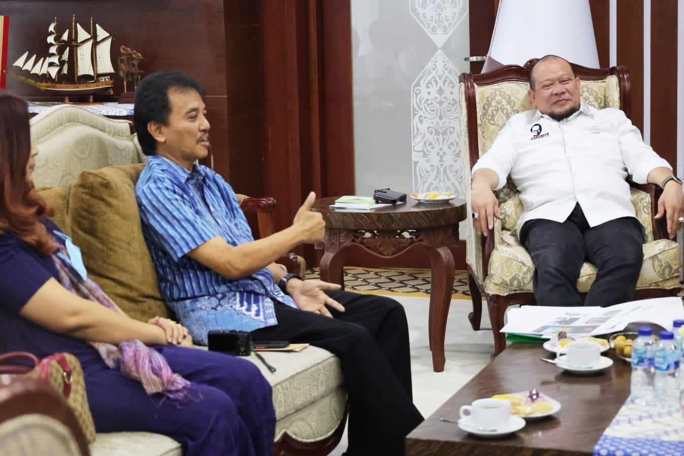 Bertemu Roy Suryo, Ketua DPD RI Singgung UU ITE yang Multi Tafsir