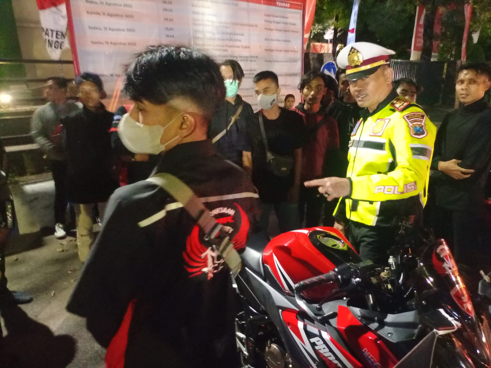 Polres Probolinggo Gelar Sosialisasi Safety Riding dengan Komunitas Motor,Cegah Laka Lantas dan Balap Liar