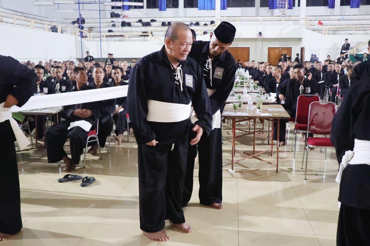 Sah! Ketua DPD RI Jadi Warga PSHT