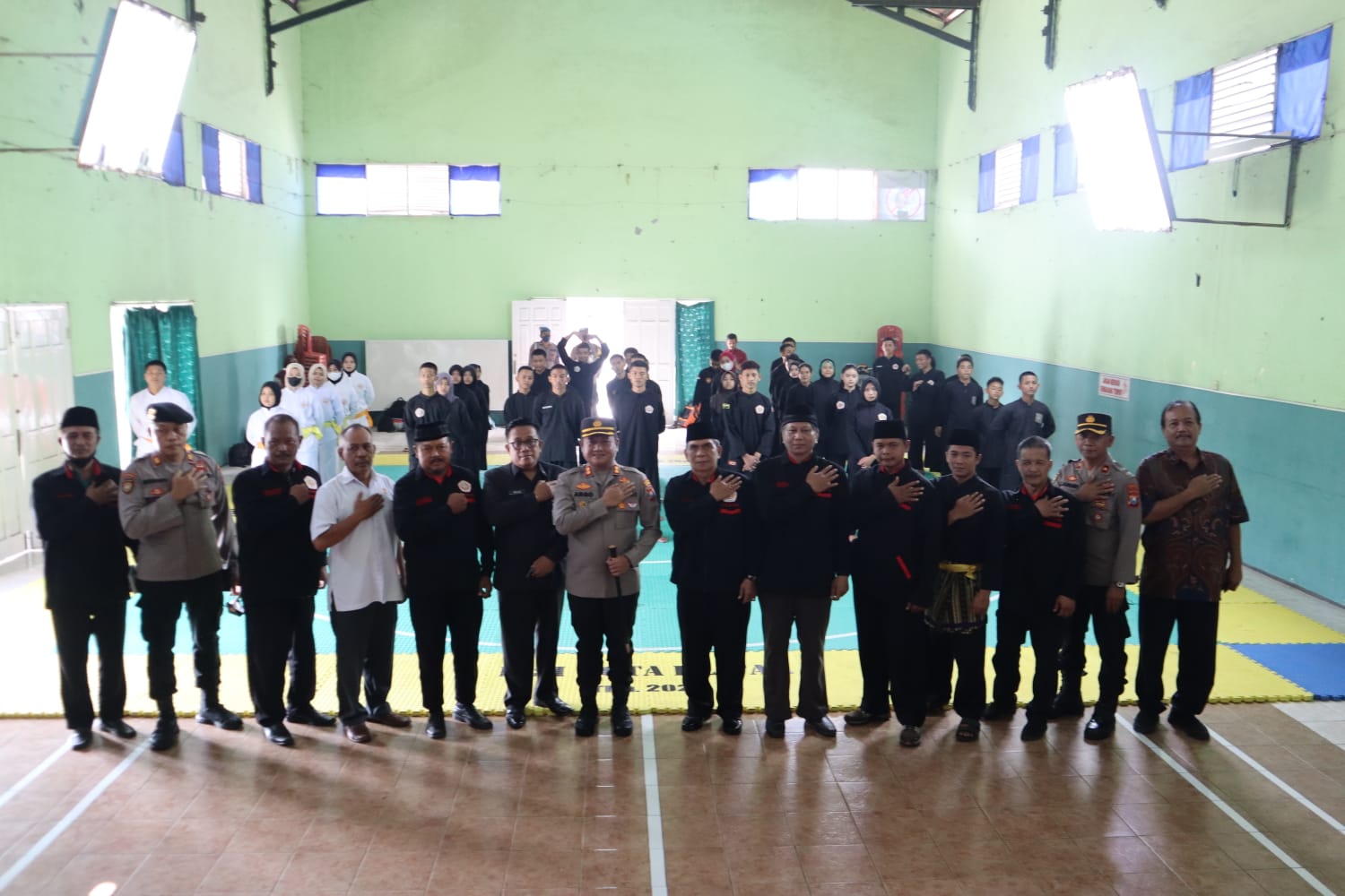 Polres Blitar Kota Gelar Lomba Pencak Silat Pelajar Kapolres Blitar Kota Cup.