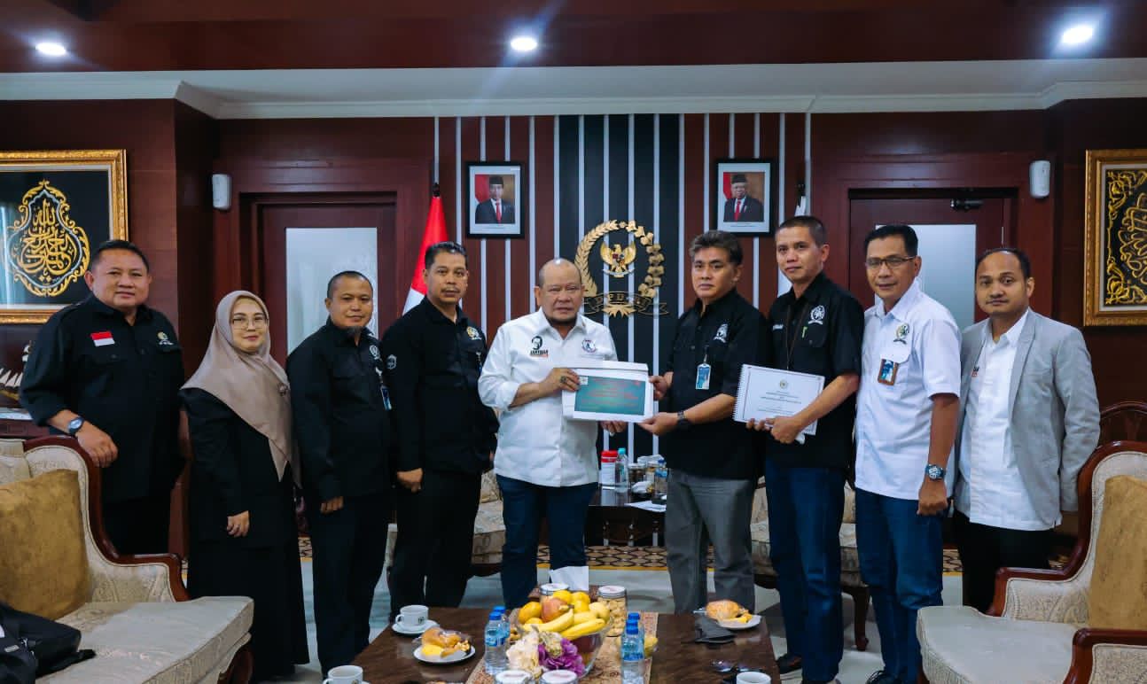 Bertemu Ketua DPD RI, Sekar Perhutani Minta Kementerian LHK Batalkan SK 287/2022