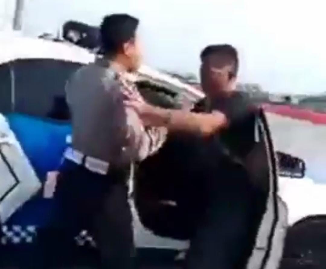 Polda Jatim Klarifikasi Video Viral Anggota PJR Bersitegang dengan Pengendara Pajero