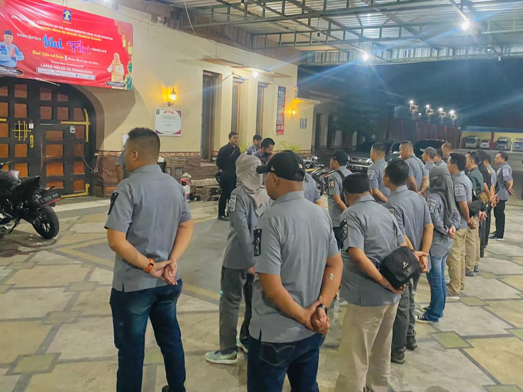 Tindak lanjuti arahan Menteri Hukum dan HAM RI, Lapas Pamekan gelar razia kamar hunian WBP