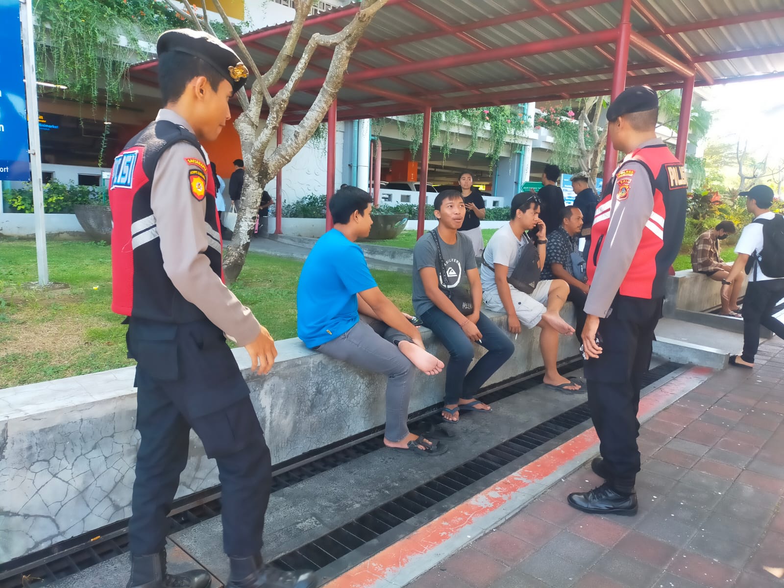 Giat Patroli Polres Bandara Ngurah Rai Pantau Areal Bandara