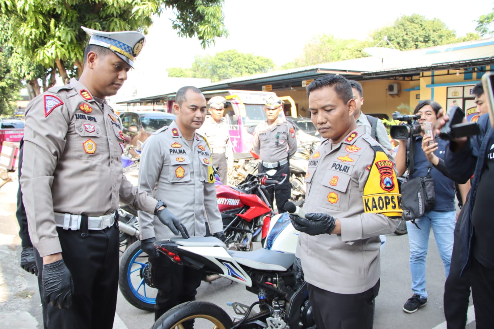 Harkamtibmas Polres Tuban Amankan Ratusan Motor Tidak Sesuai Standart