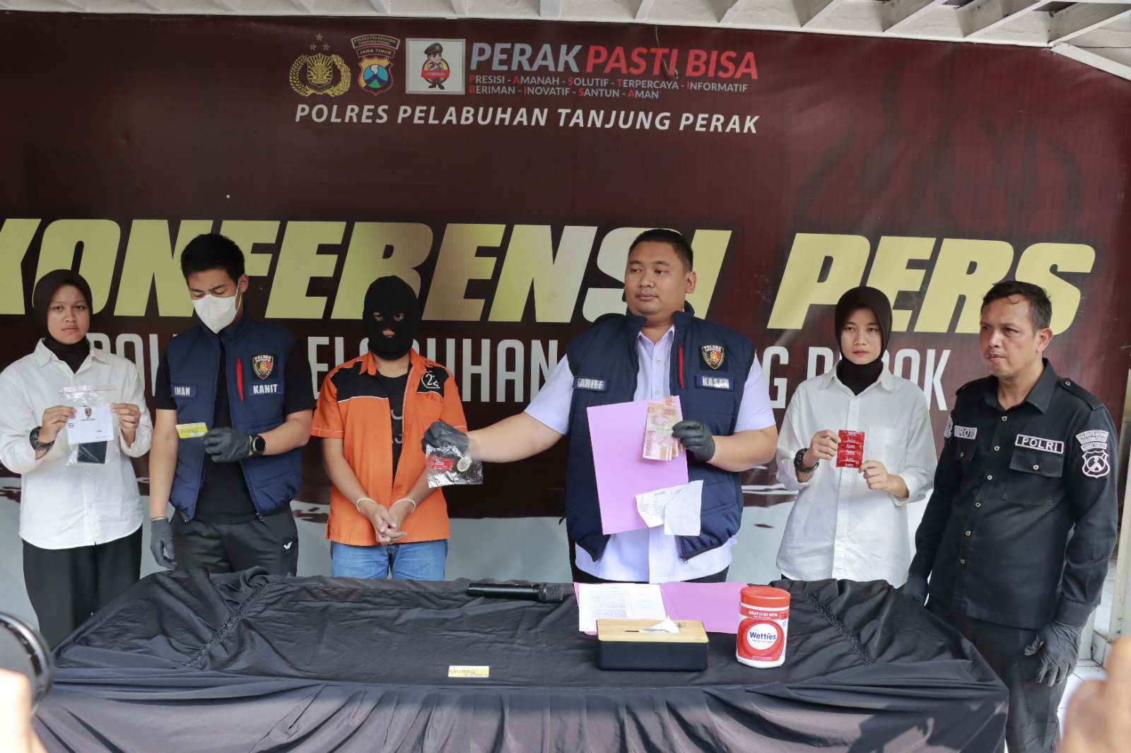 Polres Tanjungperak Berhasil Mengungkap Kasus TPPO Satu Tersangka Asal Bekasi Diamankan