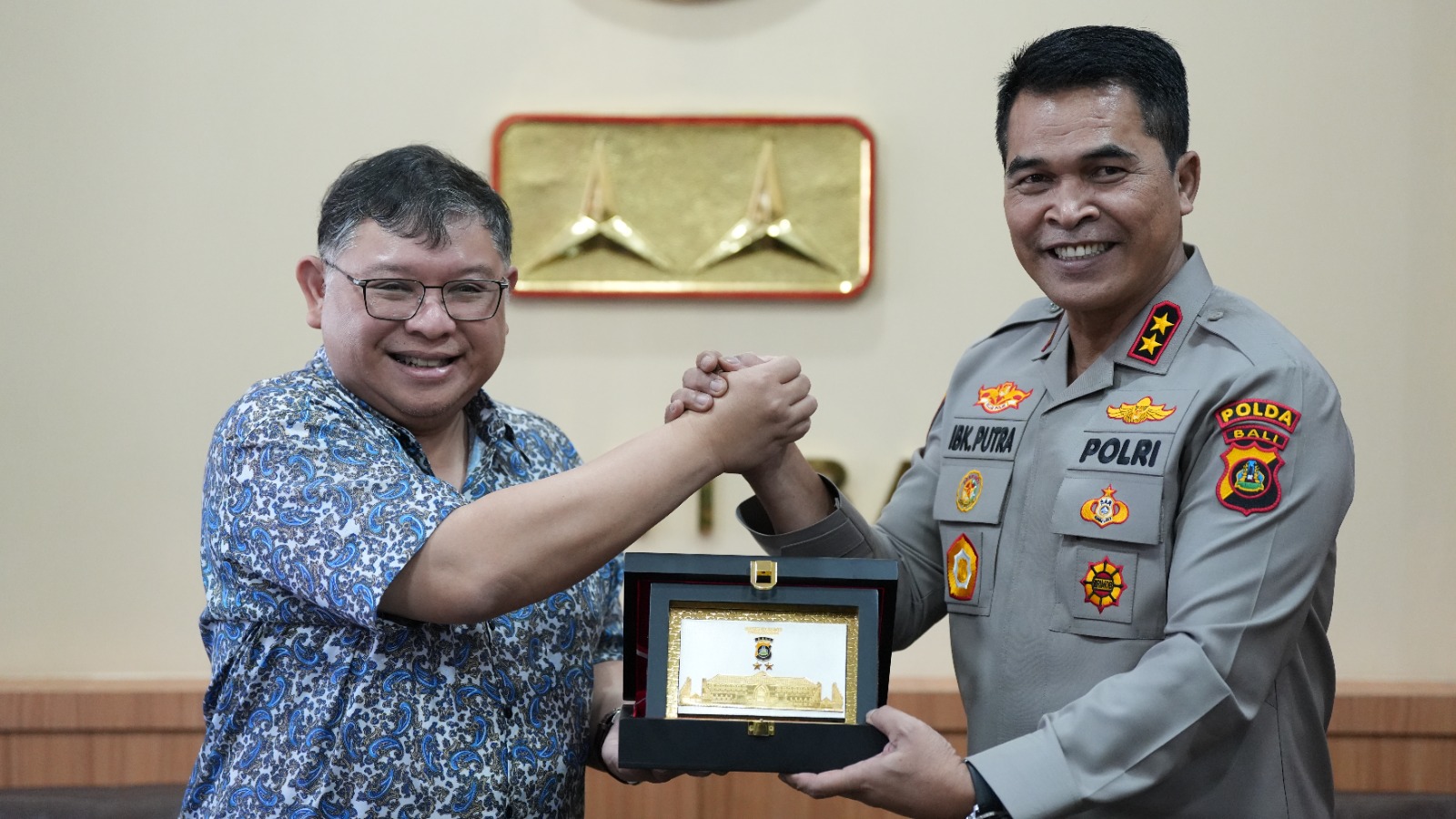 Jalin Silaturahmi Berkelanjutan, Kapolda Bali Kunjungi Kajati Bali