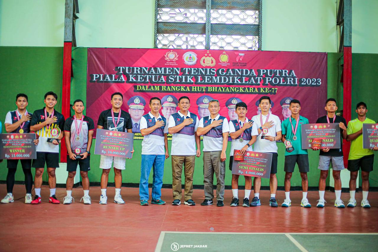 Ciptakan Bibit Atlet Tenis dan Meriahkan HUT Bhayangkara ke 77 Melalui Pertandingan Tenis Piala Ketua STIK Lemdiklat Polri 2023