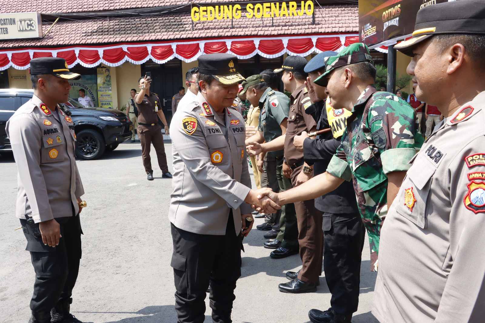 Kapolda Jatim Apresiasi Operasi Aman Suro 2023 di Kabupaten dan Kota Madiun Kondusif